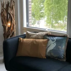 MUST LIVING Spot Lattiavalaisin 11 MUST LIVING Spot Lattiavalaisin -Keittiö myymälä 6CAB584C 29FD 4E62 9589 56F370CFFB17 scaled 1