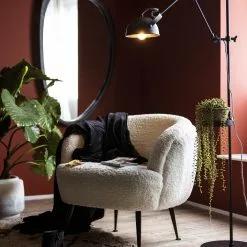 BY-BOO Royalty Musta Samettitorkkupeitto 9 BY-BOO Royalty Musta Samettitorkkupeitto -Keittiö myymälä By Boo393 scaled 2 1