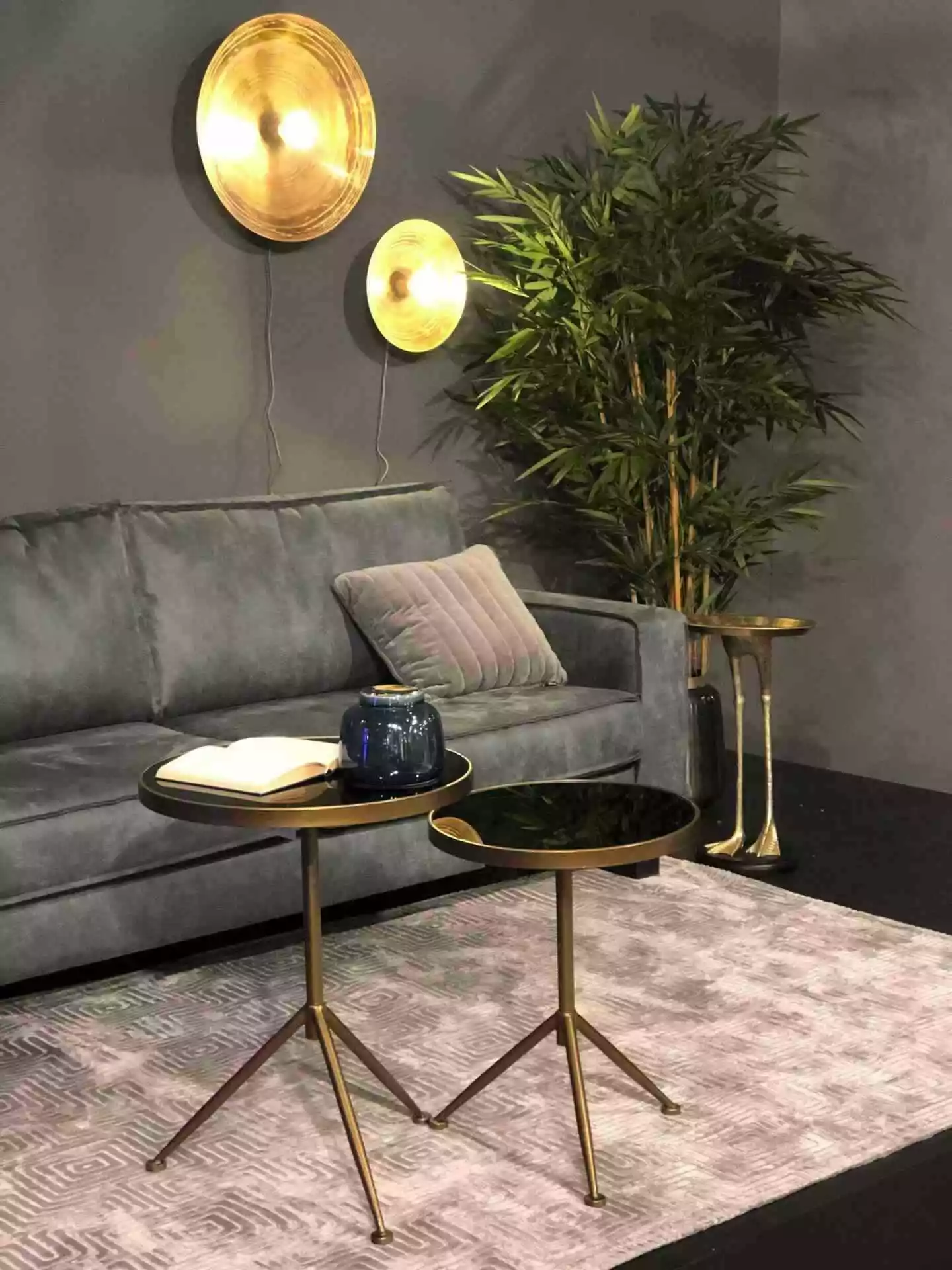 Horus Pieni Kuparinvärinen Seinävalaisin 3 Horus Pieni Kuparinvärinen Seinävalaisin - Image 3