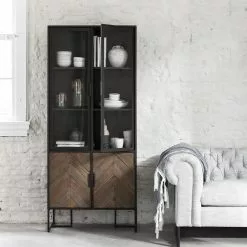 CRISS CROSS Musta Vitriinikaappi 8 CRISS CROSS Musta Vitriinikaappi -Keittiö myymälä SC CC 206106 Criss Cross showcase ML 751942 Revolution sofa sf1 DTP