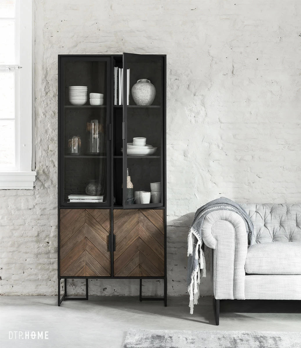 CRISS CROSS Musta Vitriinikaappi 3 CRISS CROSS Musta Vitriinikaappi - Image 3