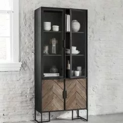 CRISS CROSS Musta Vitriinikaappi 10 CRISS CROSS Musta Vitriinikaappi -Keittiö myymälä SC CC 206106 Criss Cross showcase sf1 DTP