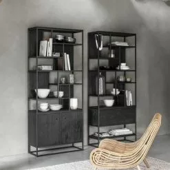 MUST LIVING Cinque Terre Rottinkituoli -Keittiö myymälä Snugg Must Living tuareg black bookcase cinque terre rottinkinojatuoli 1