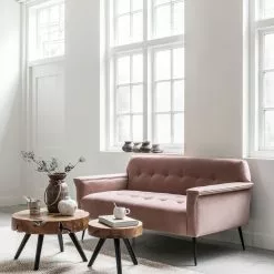 MUST LIVING Carnelian Matto 190×290 -Keittiö myymälä Snugg carnelian plus sofa opera plus coffee tables disk olohuone 1