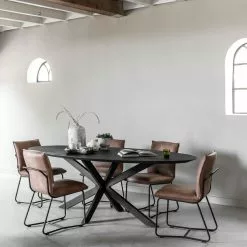 Timeless Shape Ovaali Ruokapöytä Musta 11 Timeless Shape Ovaali Ruokapöytä Musta -Keittiö myymälä Snugg timeless Shape puinen ruokapoyta musta ovaalil 240x110 plus chair delaware sfeer 1