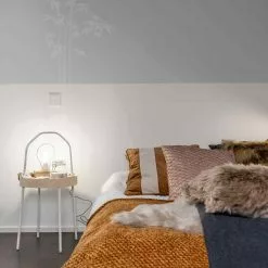 Lampaantalja, Värjätty Samppanja 7 Lampaantalja, Värjätty Samppanja -Keittiö myymälä Tinanpellonkuja 21 1 1