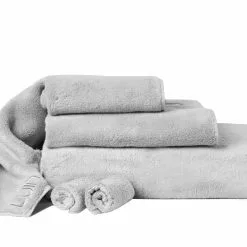 LUIN Käsipyyhe 50×80 Pearl Grey 6 LUIN Käsipyyhe 50×80 Pearl Grey -Keittiö myymälä Towels Pearl Grey Luin Living scaled 2