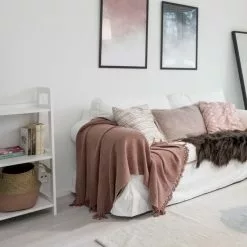 Natural Collections Ruskea Keinotalja, Lammas 6 Natural Collections Ruskea Keinotalja, Lammas -Keittiö myymälä Viertolantie3a11 11 e1541429207786 1