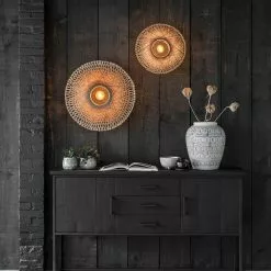 Timeless Puinen Senkki, Musta 8 Timeless Puinen Senkki, Musta -Keittiö myymälä bt 438123 sideboard beam no2 sfeer 3