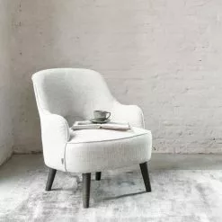 MUST LIVING Lustre Matto 160×230 11 MUST LIVING Lustre Matto 160×230 -Keittiö myymälä ml 751915 lounge chair hera plus ml 954160 carpet lustre sfeer 1