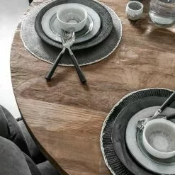 Timeless Jykevä Puinen Pyöreä Ruokapöytä 130 8 Timeless Jykevä Puinen Pyöreä Ruokapöytä 130 -Keittiö myymälä ti 428503 beam dining table 1 1